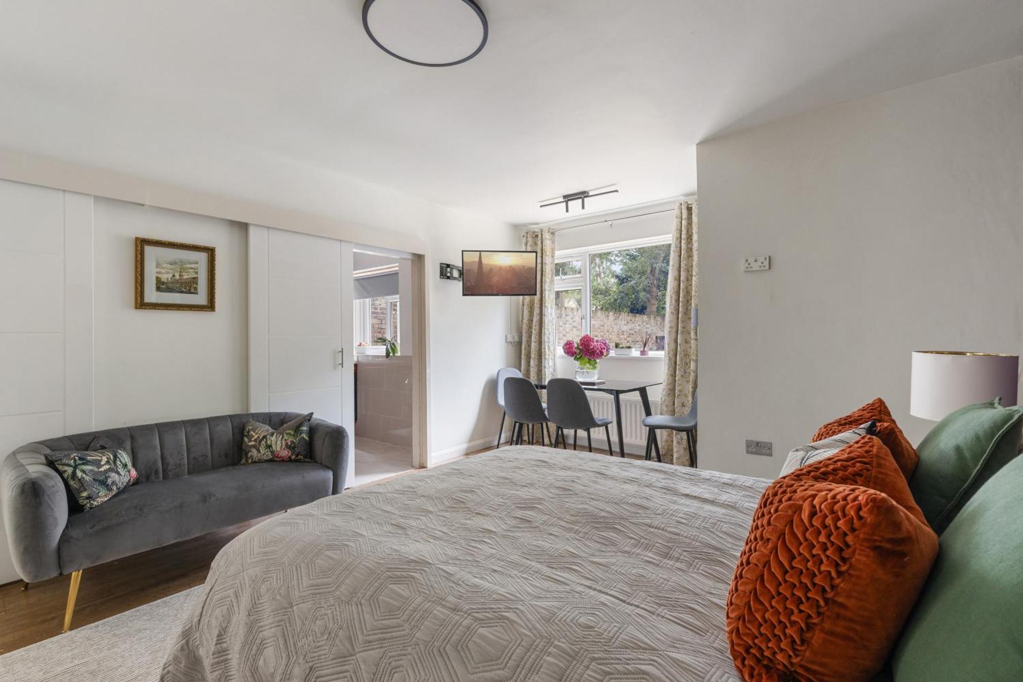 King Studio Apartment With Garden And Parking Илинг Экстерьер фото